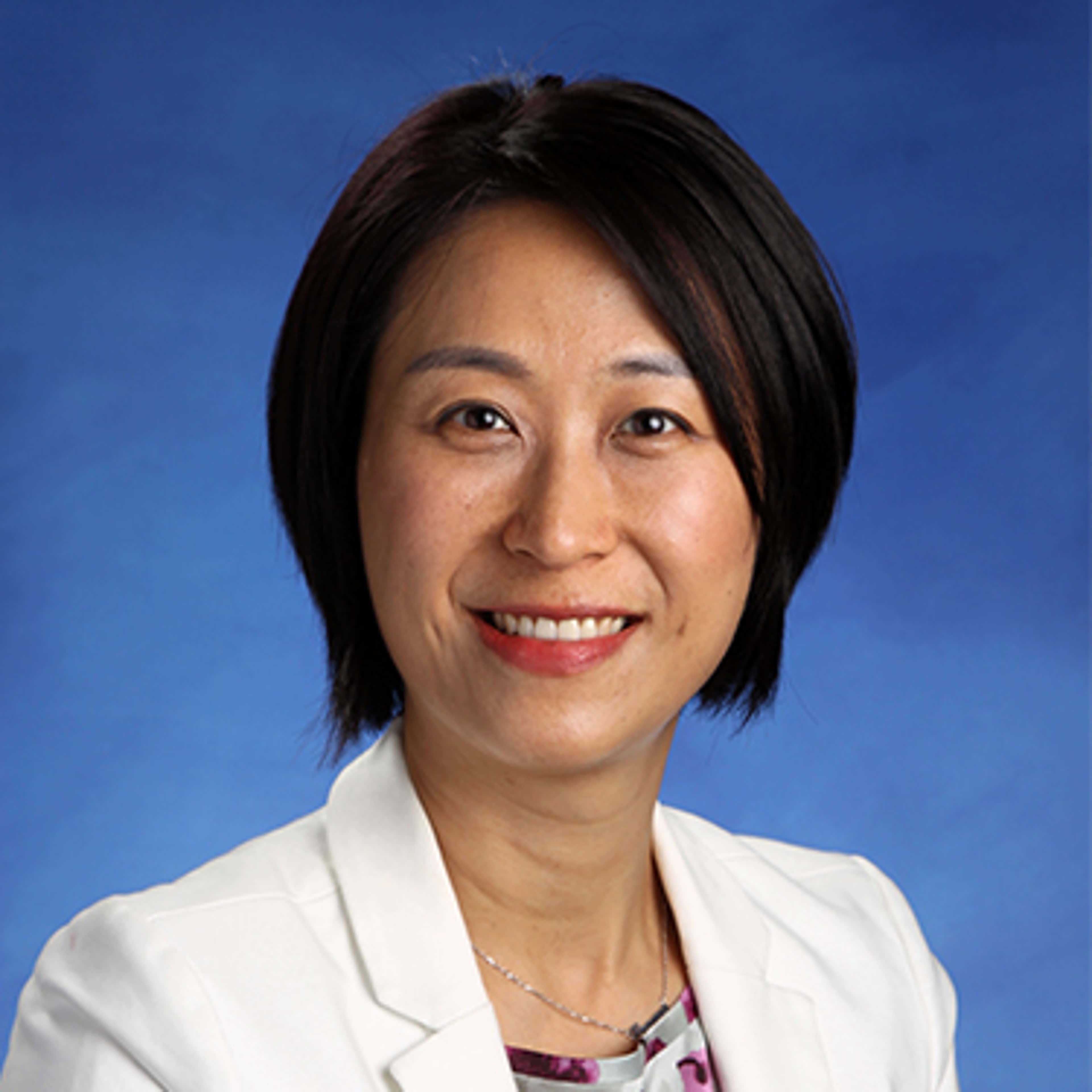 Vanessa Yoon's headshot